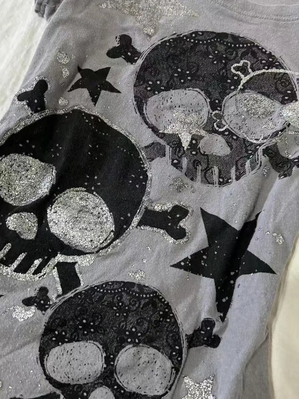 Japanese Y2k Women's Tees 2000s Hottie Clothes Tops Star Skull Graphic Print T Shirts Goth Emo Punk Aesthetics Chic T-shirt